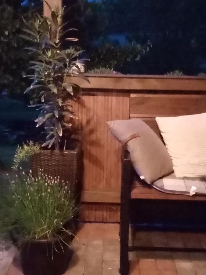 Mija Apartman S Vinnym Sklipkem, Zahradou A Grilem Kájov 외부 사진