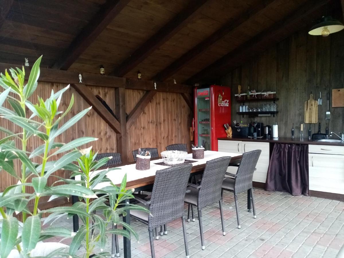 Mija Apartman S Vinnym Sklipkem, Zahradou A Grilem Kájov 외부 사진