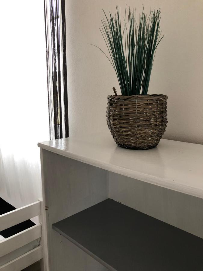 Mija Apartman S Vinnym Sklipkem, Zahradou A Grilem Kájov 외부 사진