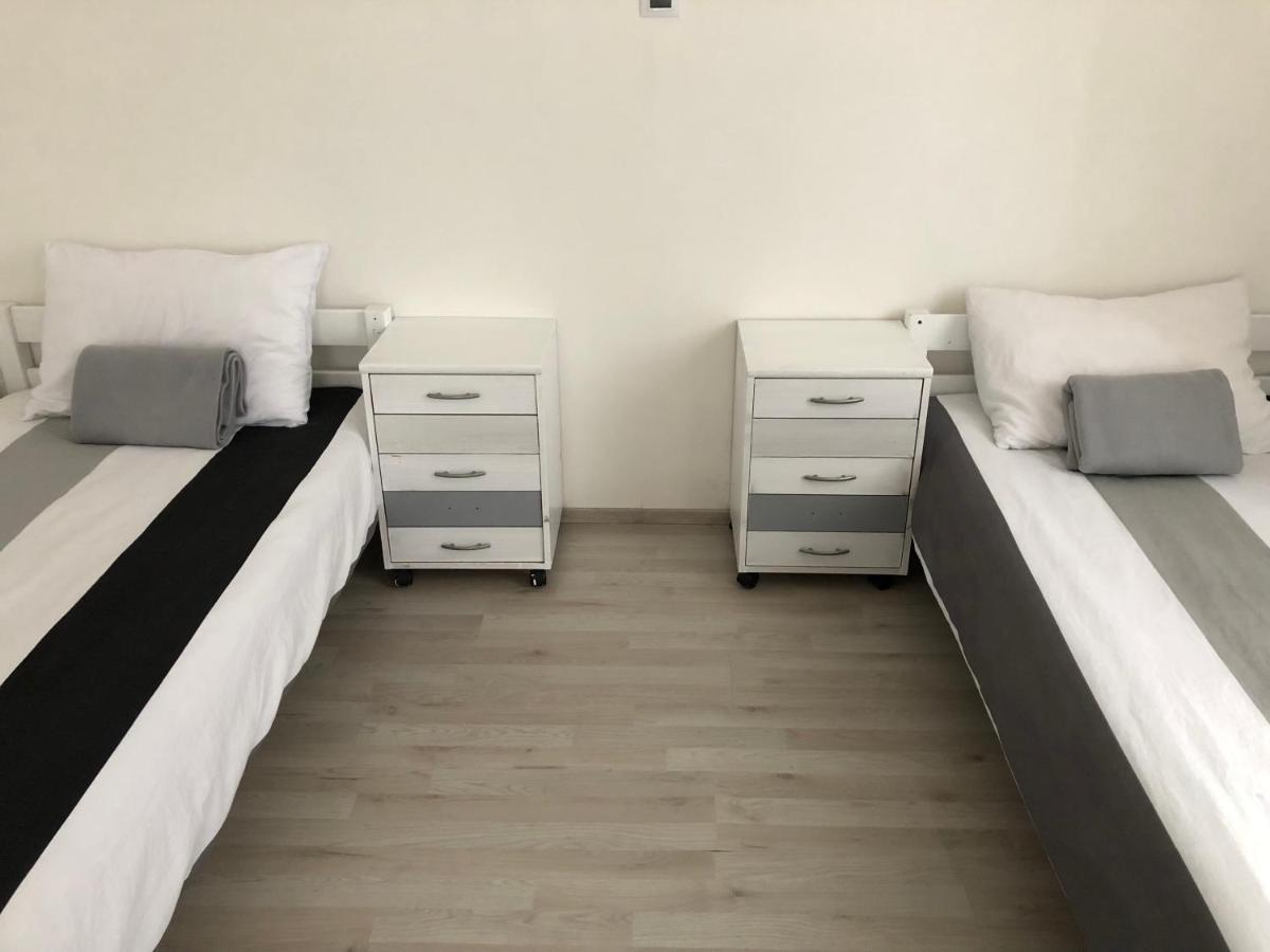 Mija Apartman S Vinnym Sklipkem, Zahradou A Grilem Kájov 외부 사진
